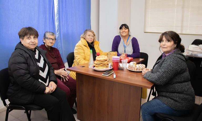 La importancia del trabajo comunitario en la recuperación de mujeres con depresión y bipolaridad
