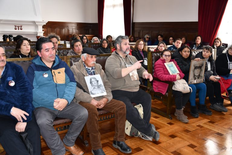 Ministro de DD.HH. de la Corte de La Serena se reúne con familiares de víctimas de la “Caravana de la Muerte”