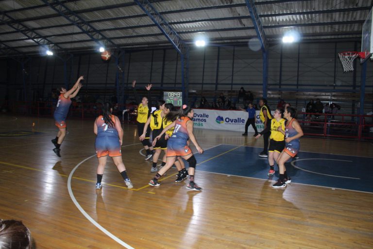 DeportesHOY: Campeonato Comunal de Básquetbol en Ovalle concluye con partidos de alto nivel