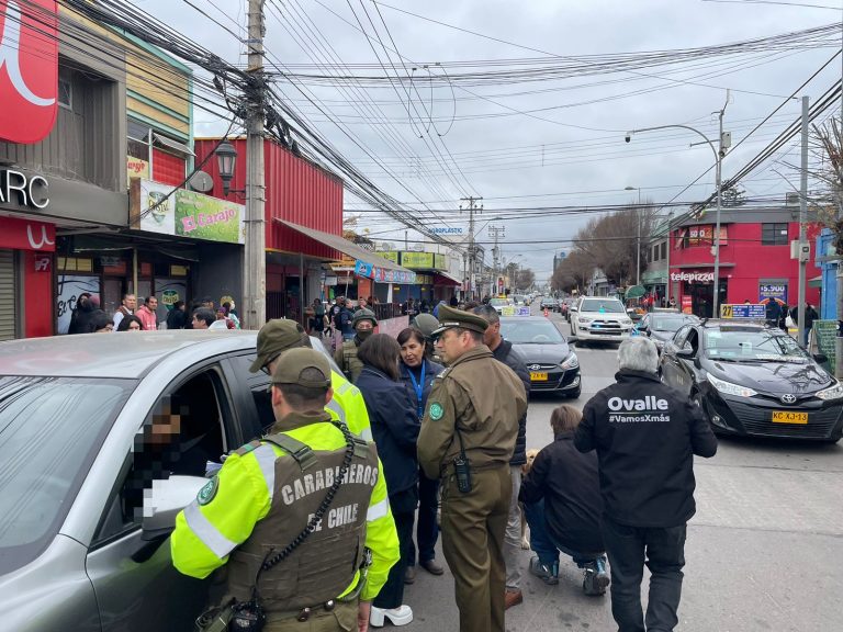 Detenidos e infracciones al comercio informal marcaron nuevo operativo de seguridad en el centro de Ovalle