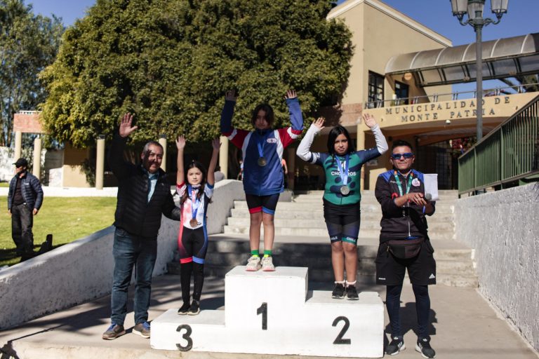 Fin de semana deportivo: Monte Patria se toma los espacios públicos con Ciclismo y Patín Carrera