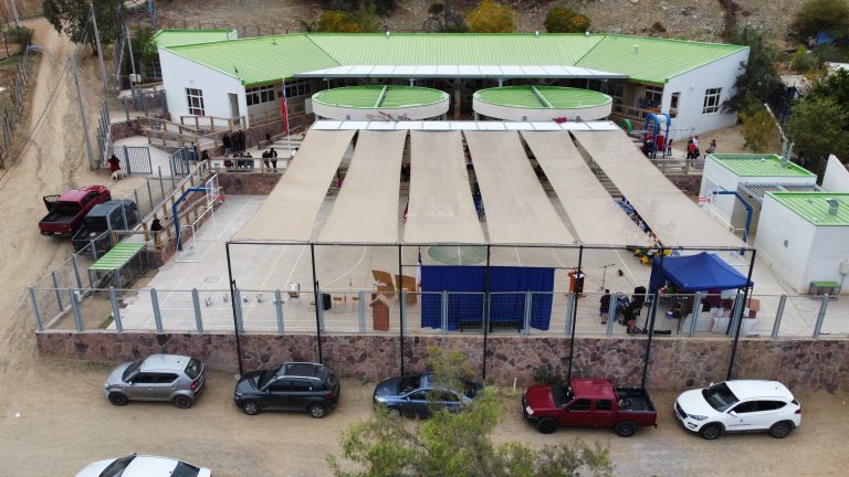 Escuela cuenta con nueva infraestructura gracias a trabajo mancomunado entre el municipio y centro de padres