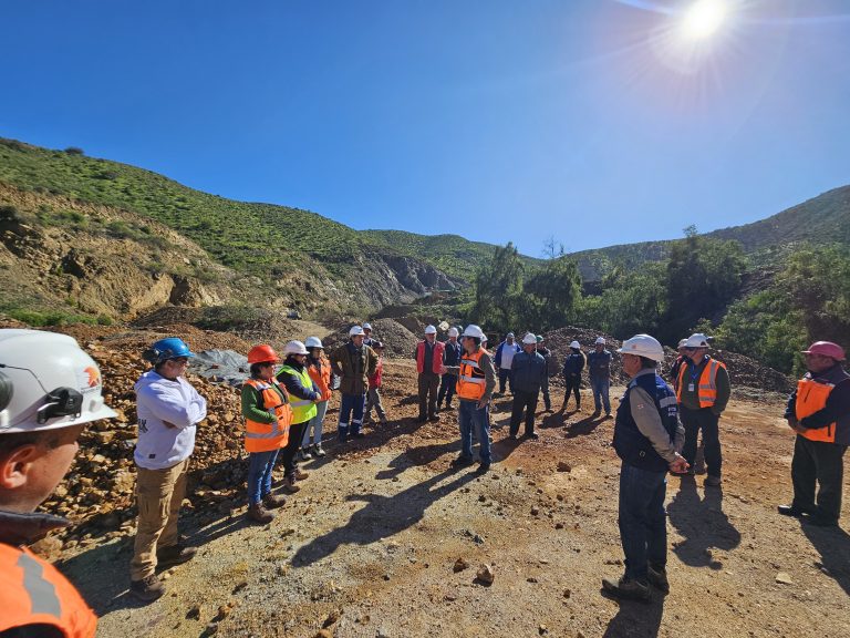 Refuerzan la formación en seguridad para pequeños mineros de Limarí