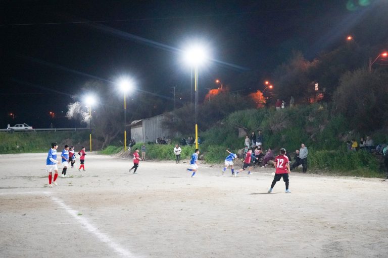 Sueño Cumplido: Inauguración de luminarias para el campo deportivo de Juntas en Monte Patria 