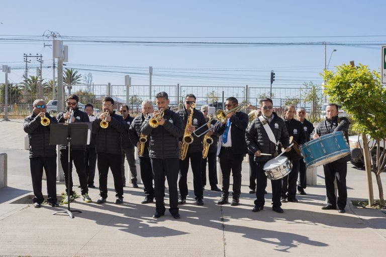 Música y alegría: Orfeón Municipal saluda a Hospital Provincial de Ovalle en su aniversario