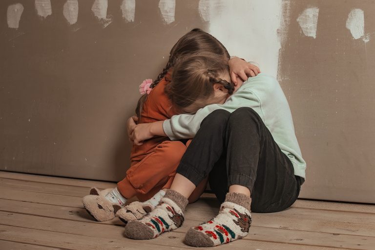 “El 63% de los adultos reconoce haber usado prácticas de crianza violenta”