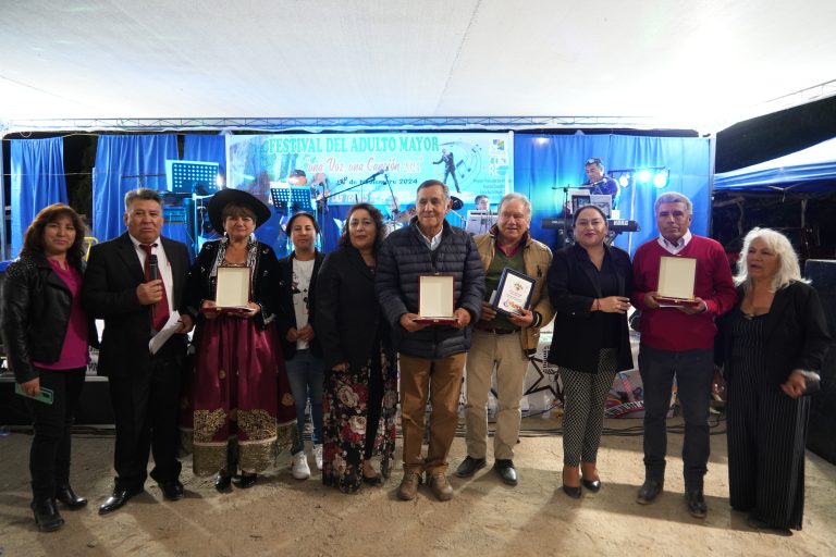 Realizan exitosa II versión del Festival del Adulto Mayor en la localidad de Panguesillo en Monte Patria