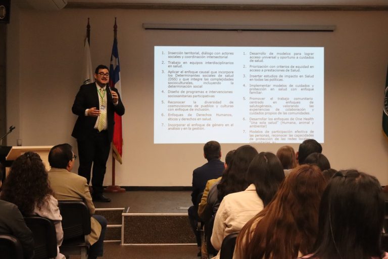 Seminario aborda el impacto de los Técnicos en Enfermería en la Atención Primaria de Salud