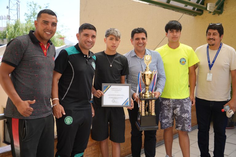Municipio otorga reconocimiento a jóvenes montepatrinos por tercer lugar en el Interregional sub-18