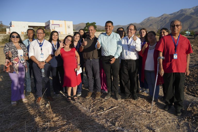 Comunidad de El Palqui celebra inicio de obras de nuevo Cesfam