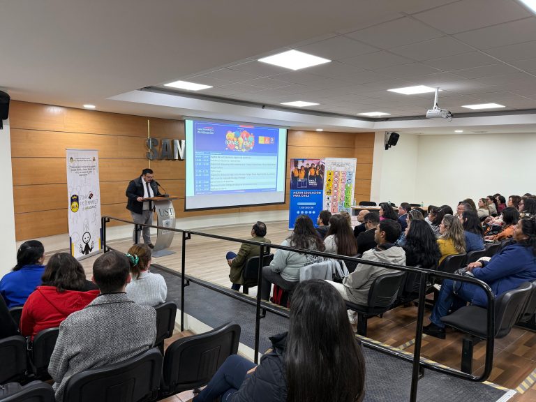 Superintendencia de Educación reconoce iniciativas destacadas en “Buenas Ideas 2024” durante el Mes de la Convivencia Educativa.