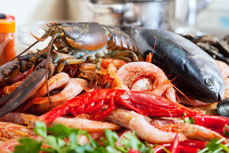 Semana Santa: ¿Cómo prevenir una intoxicación por consumo de mariscos y pescados?
