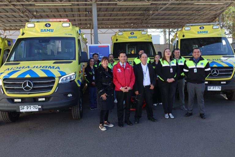 RegiónHOY: Entregan tres ambulancias SAMU para La Serena, Coquimbo e Illapel