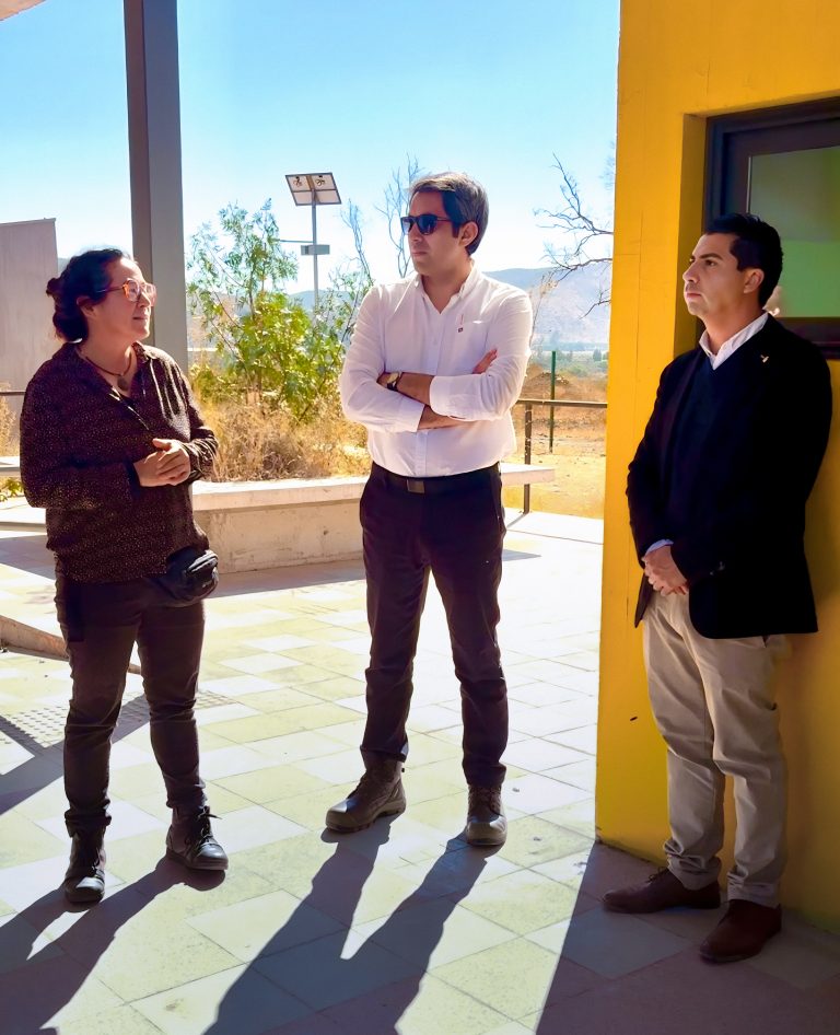 Reanudan las obras de la Escuela San Antonio de la Villa de Barraza