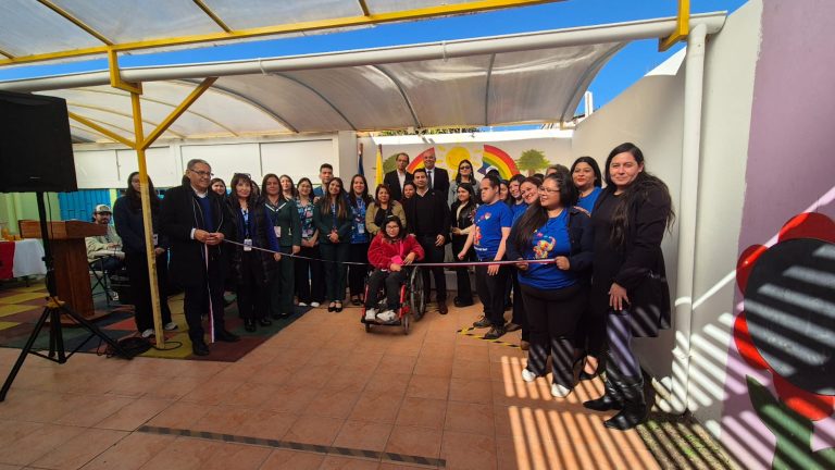 Ovalle inaugura pionero Centro TEA municipal con atención gratuita