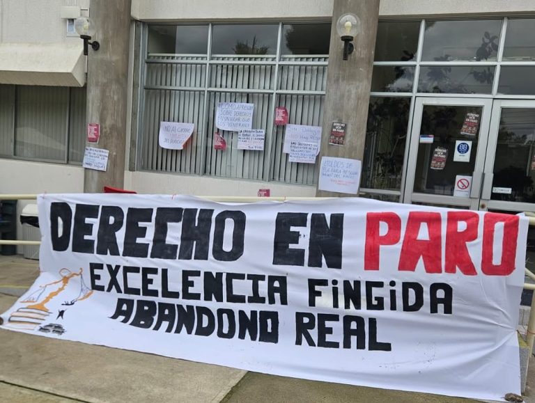 Estudiantes de Derecho UCN denuncian crisis académica y abandono institucional