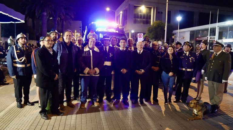 Conmemoran el Día del Bombero Voluntario con emotiva ceremonia en Ovalle