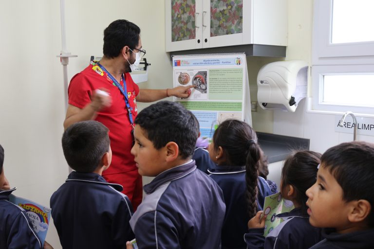 Niños y niñas de Talhuén vivieron experiencia de salud interactiva en CECOSF Colonia de Limarí