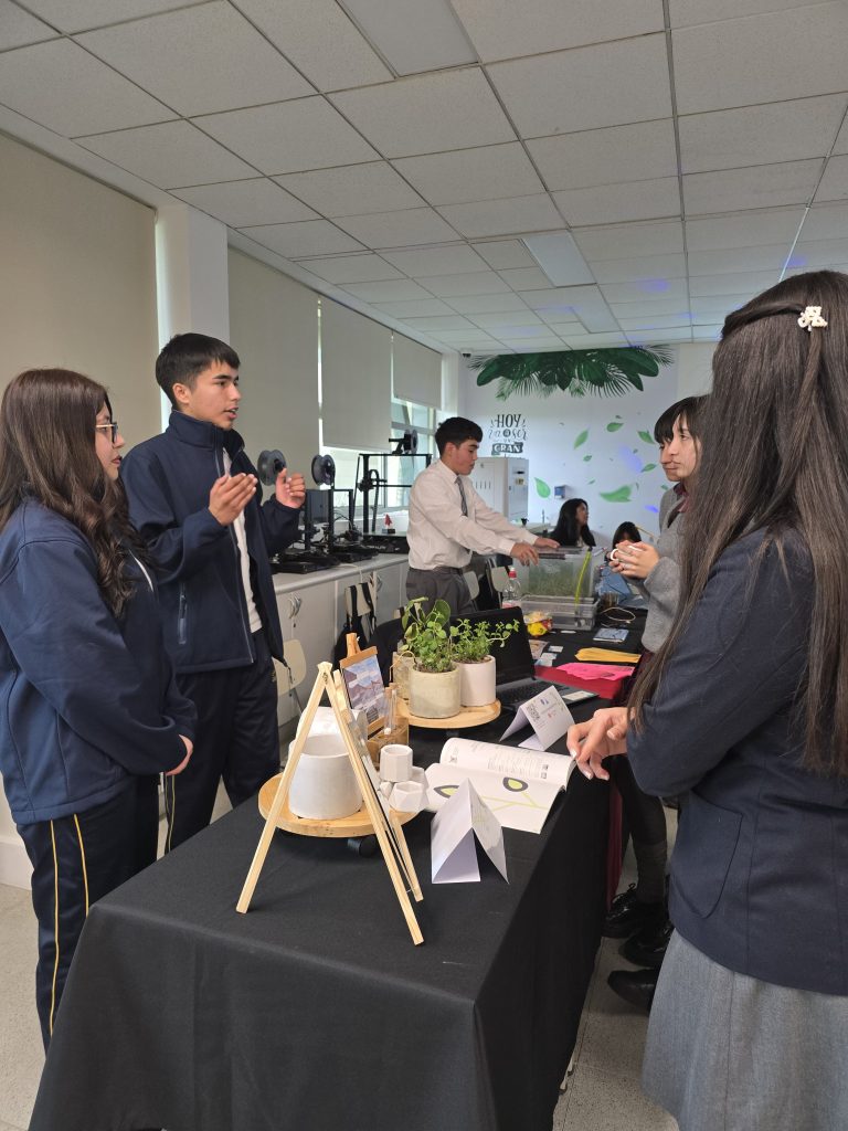 Transformando relaves mineros: Estudiantes de Ovalle representarán a la zona en certamen de innovación