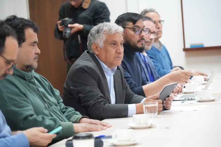 Avanzan acuerdos por proyecto de entubamiento del Canal Matriz Cogotí en Monte Patria