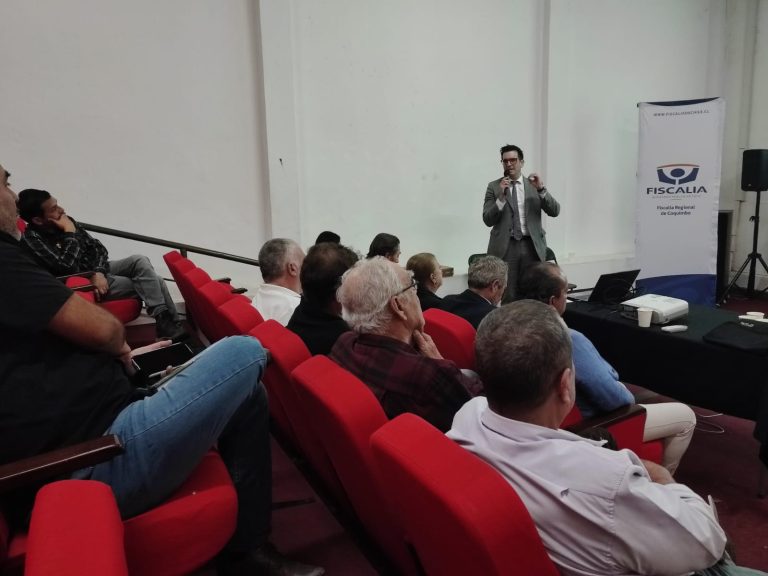 Agricultores participan en primera jornada de capacitación junto a la Fiscalía por aumento de robos en predios rurales