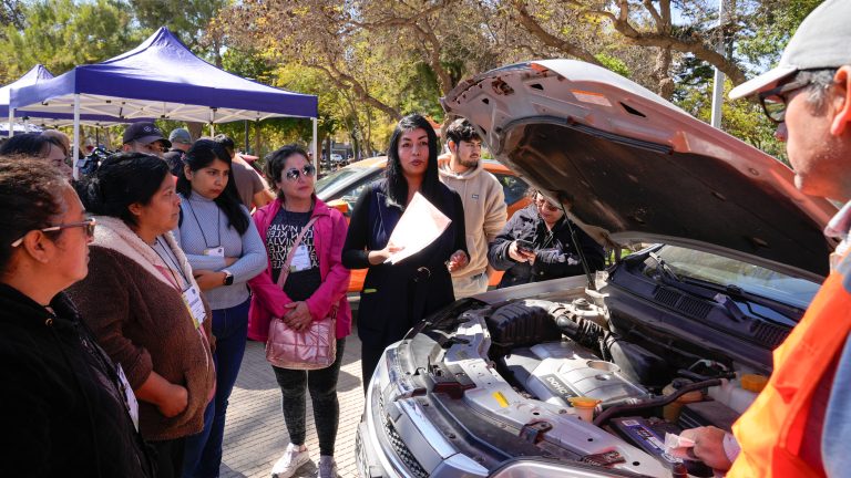 Impulsan el empoderamiento femenino con Taller de Seguridad Vial en Ovalle 