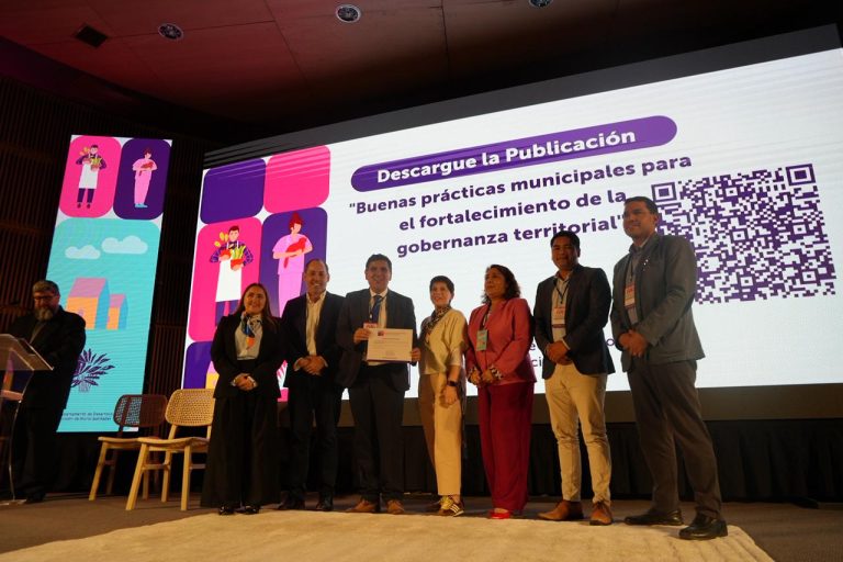 Municipio de Monte Patria recibe distinción nacional de Buenas Prácticas Municipales por “Escuela de Dirigentes”