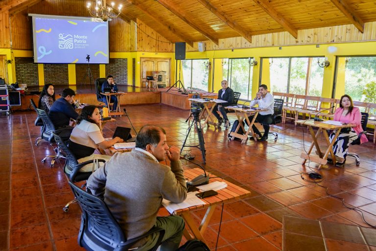 Aprueban convenios para avanzar en proyecto del Liceo Eduardo Frei Montalva en Monte Patria