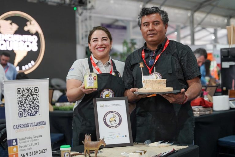 Productora caprina de Ovalle gana medalla de bronce en mundial de quesos realizado en Suiza