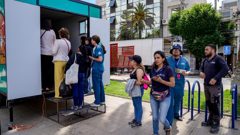 Implementan «Aula Móvil» para impulsar la Tenencia Responsable de Mascotas en zonas rurales de Ovalle