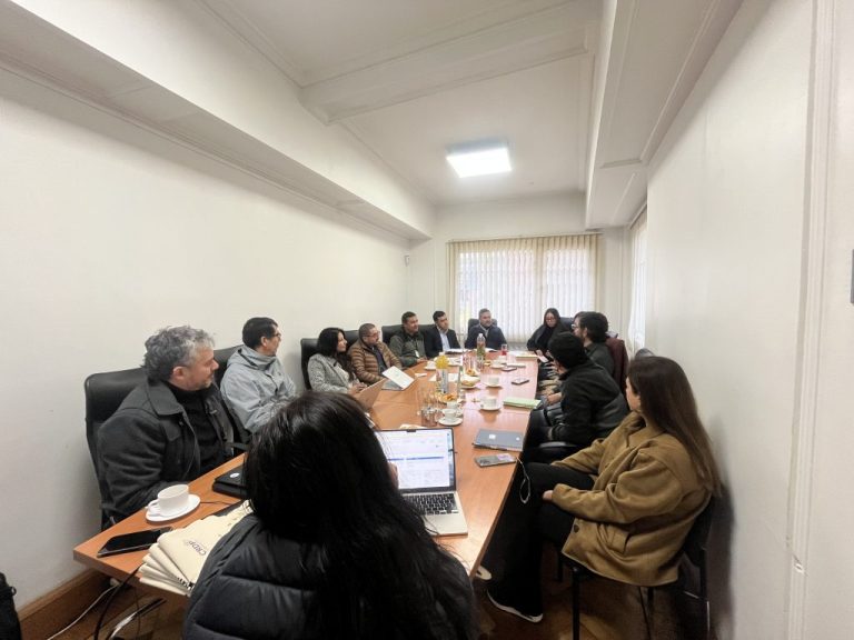 Avanzan en reutilización del agua de la industria pisquera con proyecto de humedales depuradores