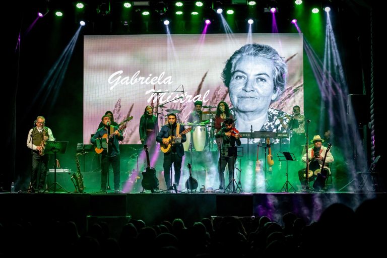 [RegiónHOY] El Nobel vuelve a su tierra: La Serena rinde homenaje a Gabriela Mistral con arte, música y memoria