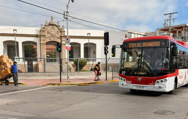 PolíticaHOY: Gobierno propone ampliación de buses eléctricos para cubrir La Serena–Coquimbo.