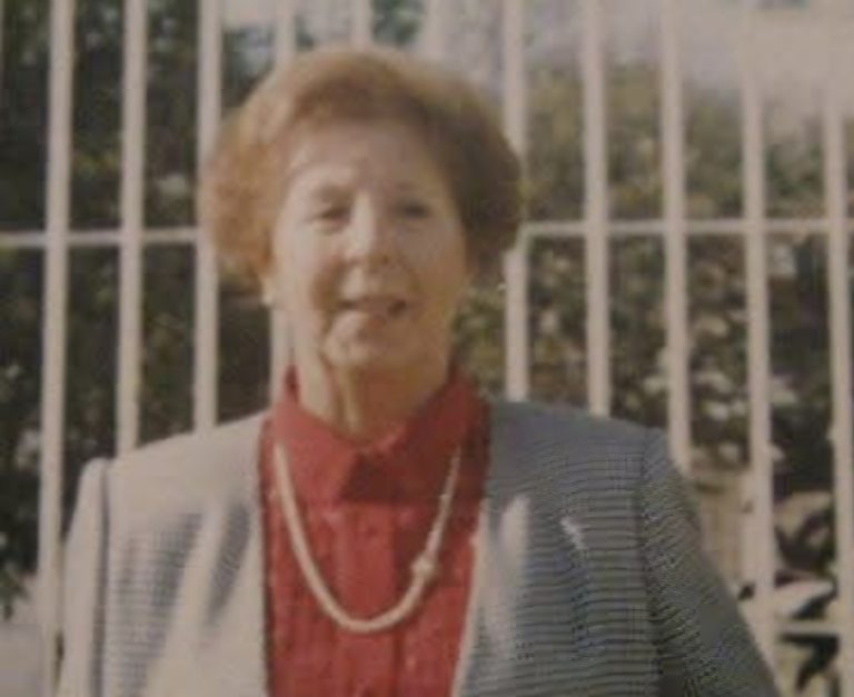 Duelo en el Servicio Público y la docencia: Fallece Laura Pizarro de Galleguillos, destacada educadora y exgobernadora.​