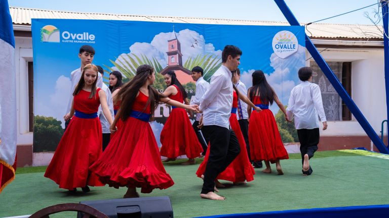 Fin de semana de lujo: Fiestas costumbristas pintan de tradición y sabor el verano en Ovalle