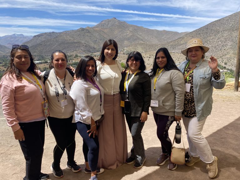 Trabajo, redes y oportunidades: abren postulaciones para mujeres jefas de hogar en la Región de Coquimbo