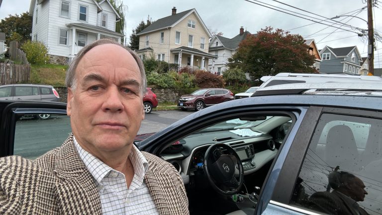 Alberto Larraguibel Stieb: “Siento una gran nostalgia cuando vuelvo a Chile”