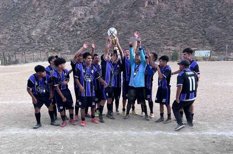 Con un exitoso cuadrangular de fútbol Club Deportivo Unión Fundina celebró su cierre de proyecto
